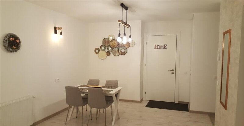 Barbu Vacarescu, Floreasca Residence,